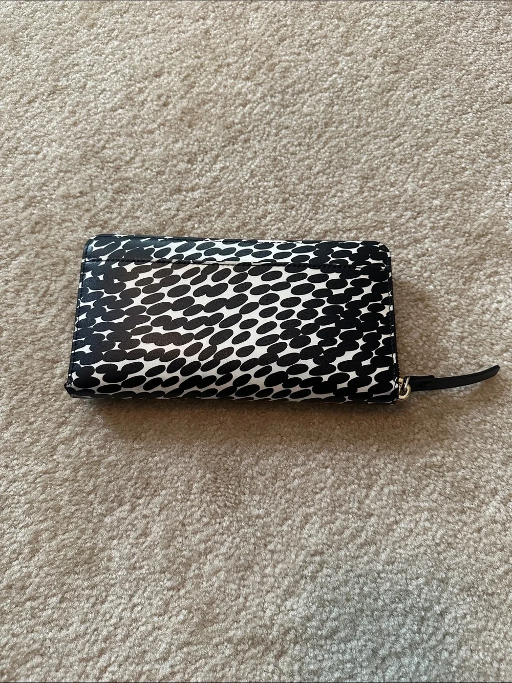 Kate Spade Black and White Dotted Zip Wallet